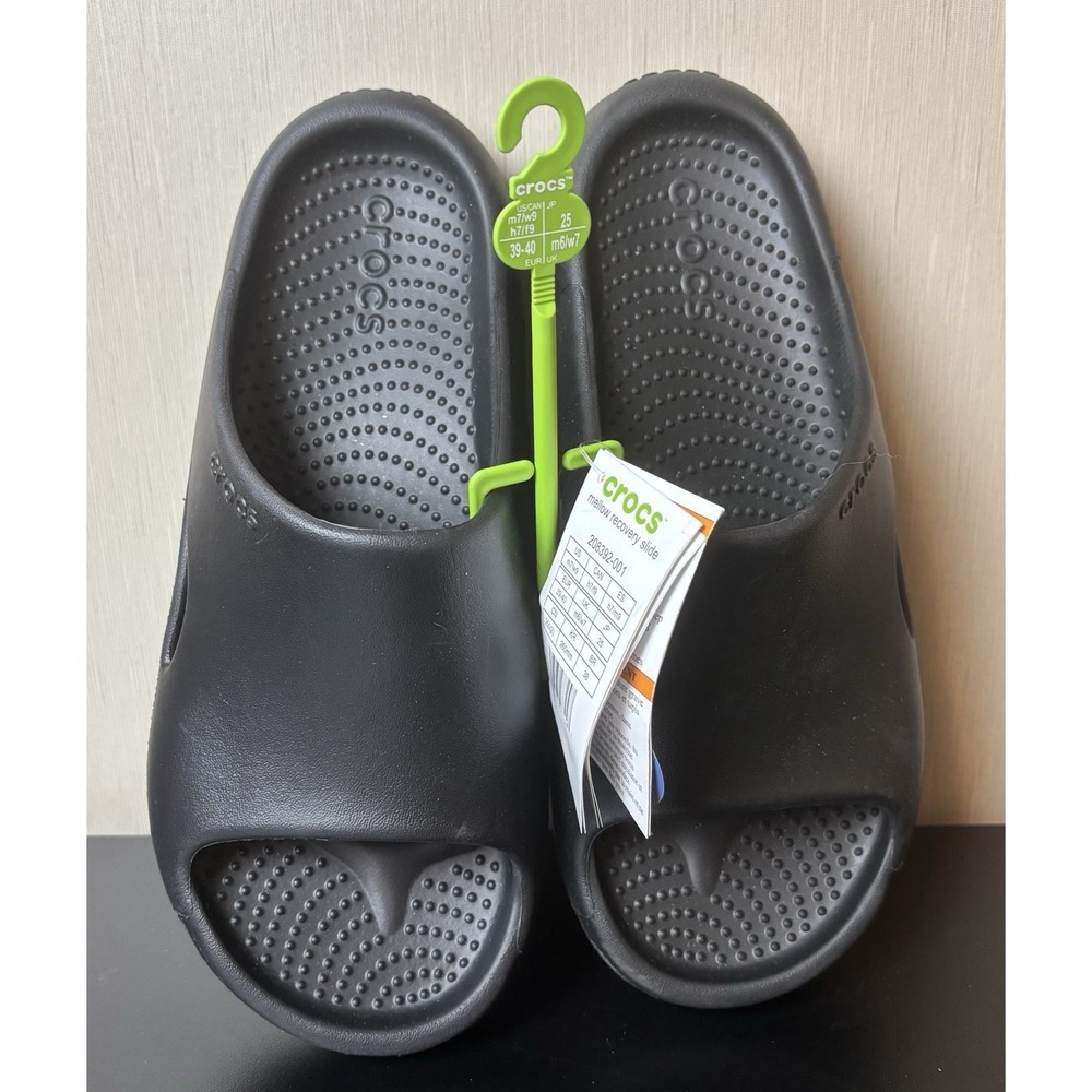 Crocs Sandals Mens 7 Recovery Slides Black Womens 9 Lightweight Shower Beach